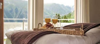 Haus zum Alpenblick - Weisshorn by Interhome