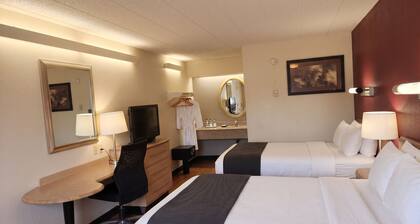CRANBERRY PARK HOTEL