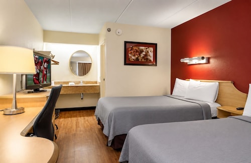 CRANBERRY PARK HOTEL