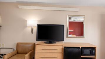 Standard Single Room | Egyptian cotton sheets, premium bedding, desk, free WiFi