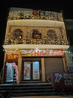 Exterior detail - Hotel THAR and restaurant (Bikaner)