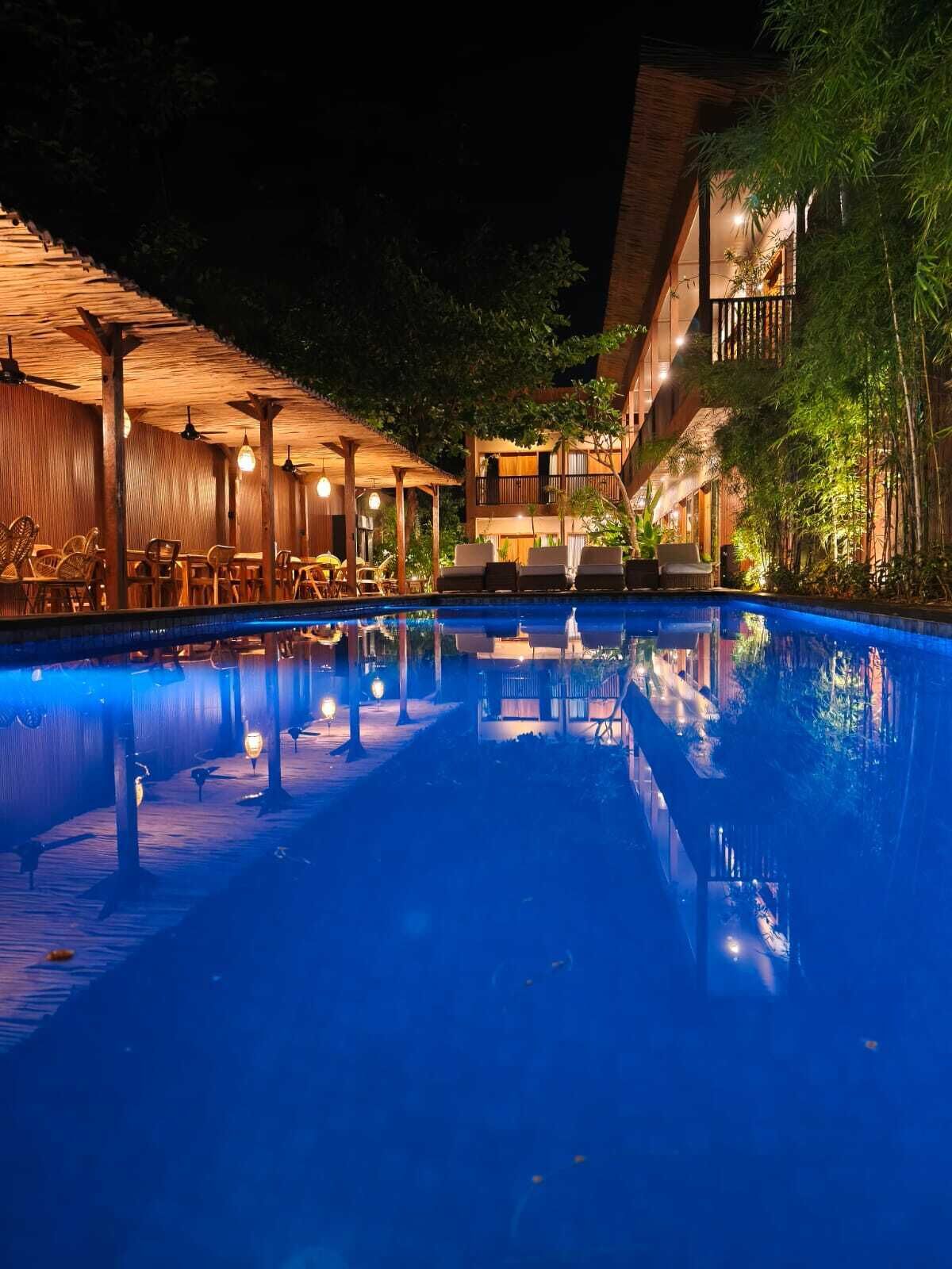Piscina externa