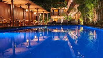 Piscina externa