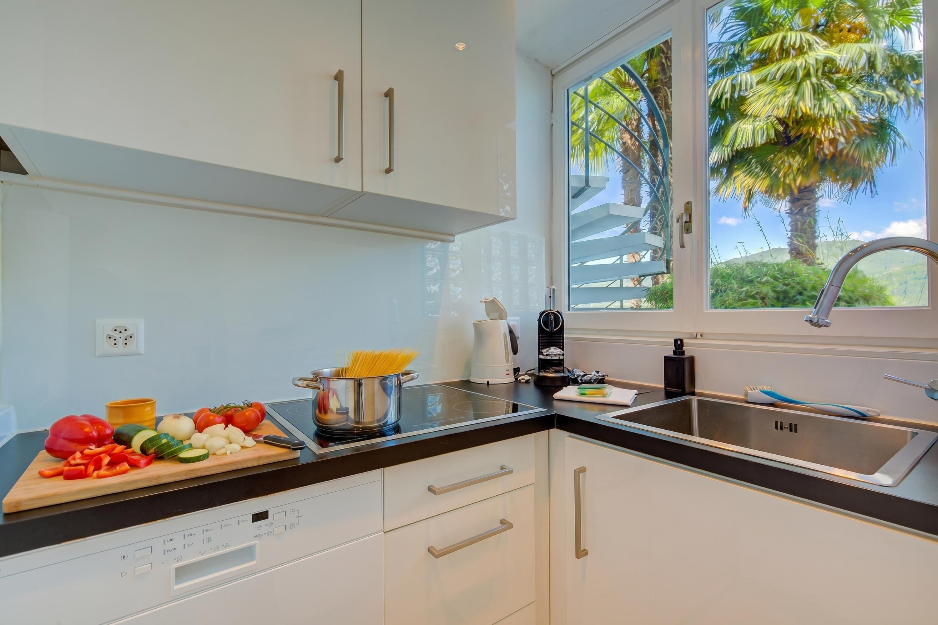 Maison Lune de Miel, 1 chambre, balcon, en bord de lac (Bellariva On The Lake with View) | Cuisine privée