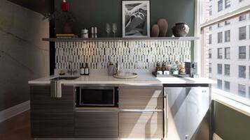 Fridge, microwave, coffee/tea maker, electric kettle