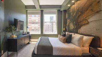 Iron/ironing board, travel cot, WiFi, bed sheets