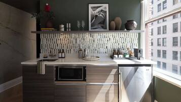 Fridge, microwave, coffee/tea maker, electric kettle