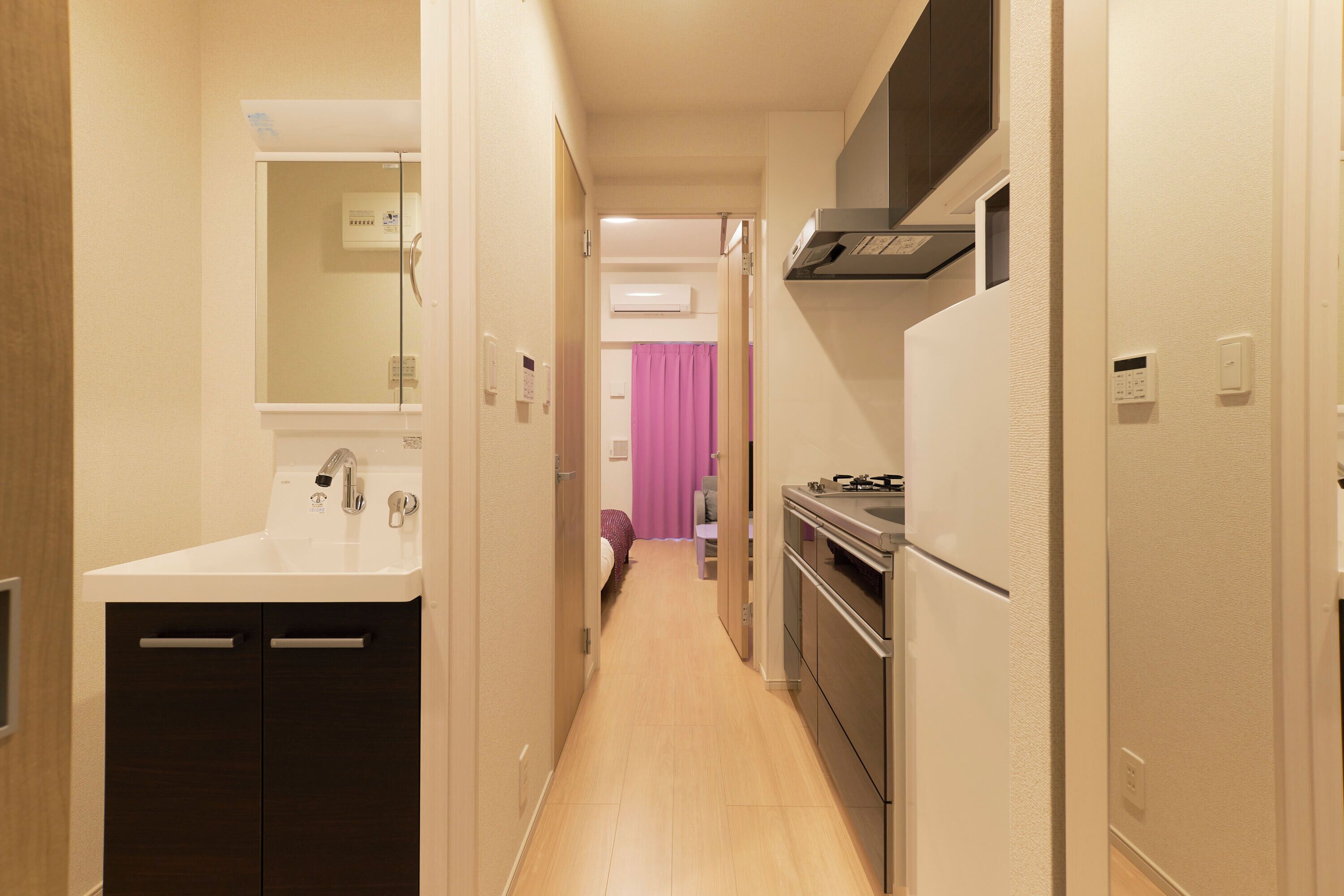 Fridge, microwave, stovetop, cookware/dishes/utensils