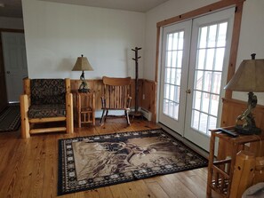 Deluxe Cottage, 2 Bedrooms, Mountain View | Ruang tamu