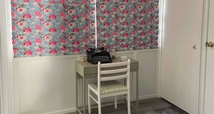 Tranquil 2-bedroom House Rental in Historic Leyburn