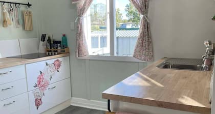 Tranquil 2-bedroom House Rental in Historic Leyburn