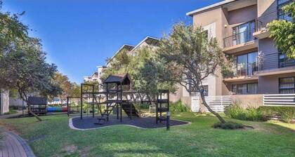 Luxurious Condo Rental in the Heart of Sandton, South Africa