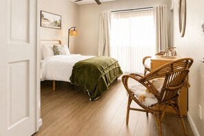 4 chambres, fer et planche à repasser, Wi-Fi, draps fournis