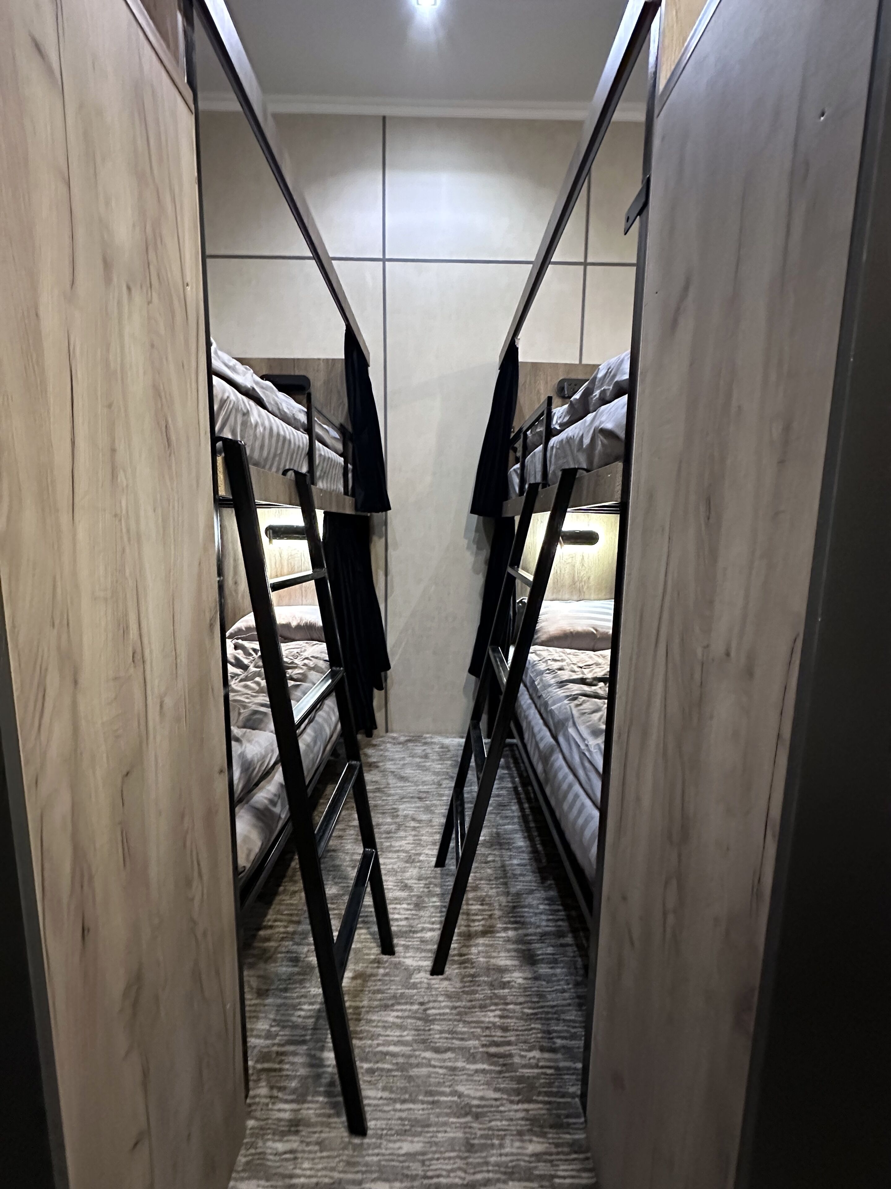 Blackout curtains, free WiFi