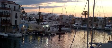 Marina