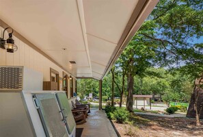 Exterior - The Point At Lake Hartwell (Townville)