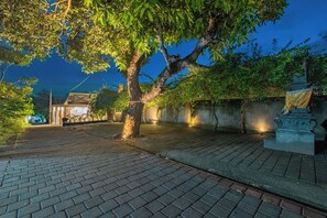 Property grounds - Bingin Villas: Luxury, Concierge &  Security (Badung)