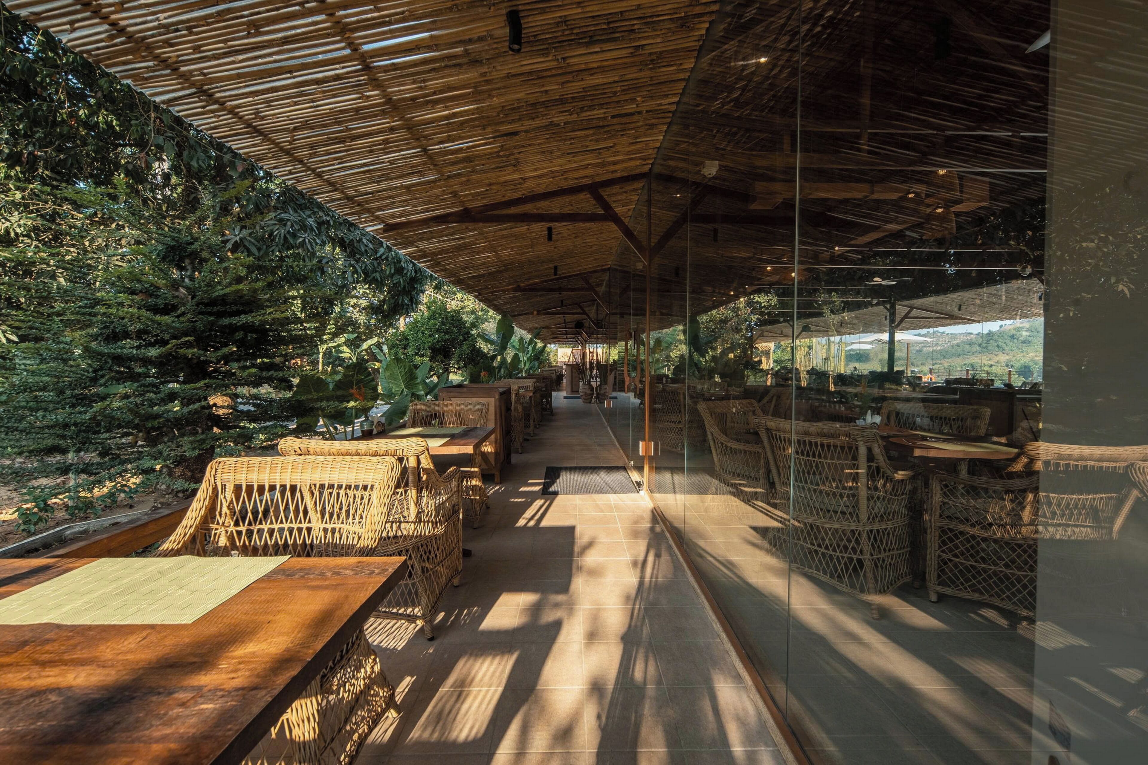 Khu ẩm thực ngoài trời