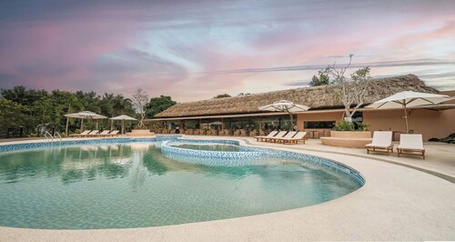 Alagon Ecolodge Nam Cat Tien