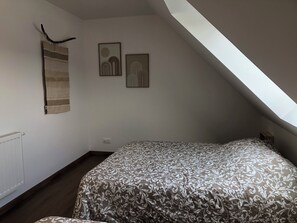 3 sovrum, strykjärn/strykbräda, wi-fi och sängkläder