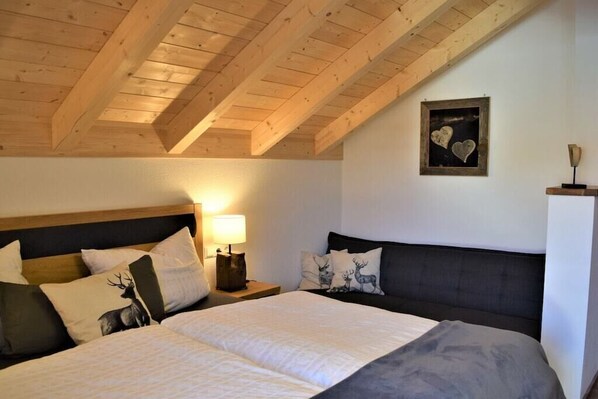 Free WiFi, bed sheets - Alpine chalet Allgäu (Oy-Mittelberg\/Oberzollhaus)