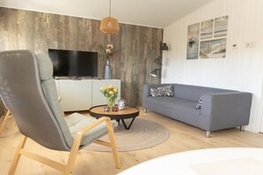 Living area - Holiday home with 2 bedrooms (Callantsoog)