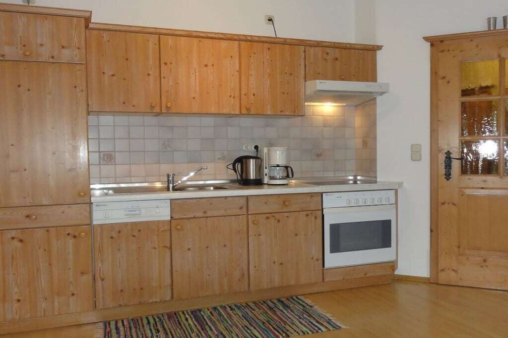 Réfrigérateur, four, plaque de cuisson, lave-vaisselle