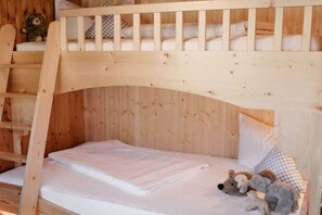 Room - at the Waibelhof country house (Blaichach- Gunzesriedertal)