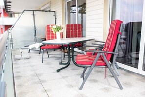 Outdoor dining - Holiday apartment in Oberhof with Wi-Fi (Oberhof)