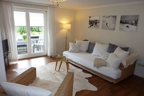 Living area - Holiday apartment with 1 bedroom (Blaichach)