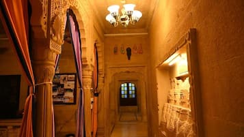 Superior Double or Twin Room, City View | Interior