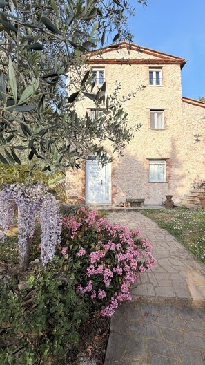 Exterior - Vrbo Property (Camaiore)