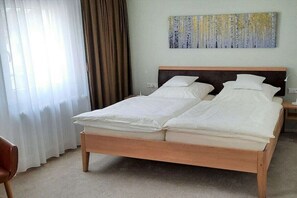 Room - 2 in the Lavender House (Endingen-Amoltern am Kaiserstuhl)