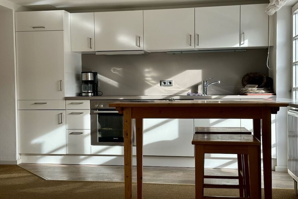 Kühlschrank, Ofen, Herdplatte, Geschirrspüler