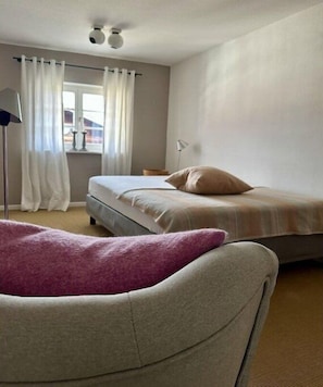 Room - Holiday apartment with 2 bedrooms (Oberstdorf)