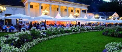 Outdoor banquet area