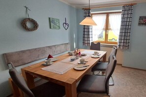 Dining - Landhaus Schmid - Apartment 8 (Oberstdorf)
