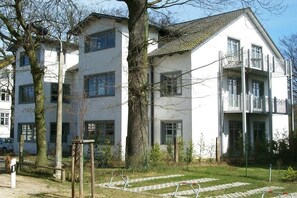 Esterni