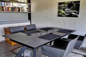 Dining - Cabin in Lichtenberg with swimming pool (Lichtenberg)