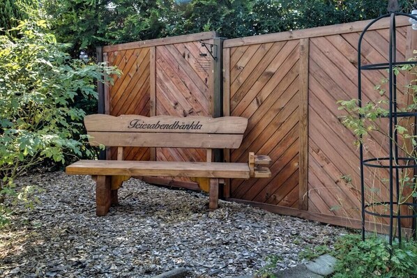 Property grounds - Cabin in Lichtenberg with swimming pool (Lichtenberg)