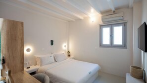 2 Schlafzimmer, Zimmersafe, Schreibtisch, Bügeleisen/Bügelbrett