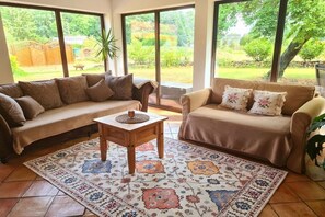 Smart TV, stereo - Romantic holiday home with sauna (Zossen)