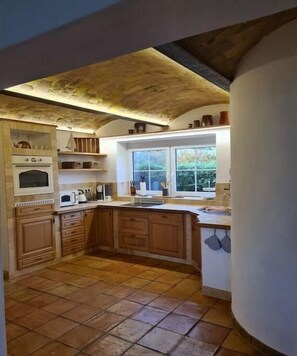 Fridge, microwave, oven, dishwasher - Romantic holiday home with sauna (Zossen)