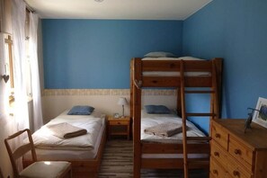 2 Schlafzimmer, Bügeleisen/Bügelbrett, Reisekinderbett, kostenloses WLAN