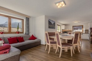 Smart-TV, Kamin