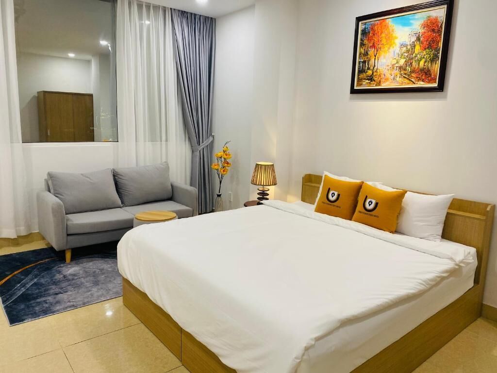 Triple Room, City View | Soundproofing, iron/ironing board, free WiFi