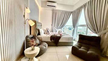 Appartement Luxe, 3 chambres, vue ville | Draps en coton égyptien, literie de qualité supérieure, Wi-Fi gratuit