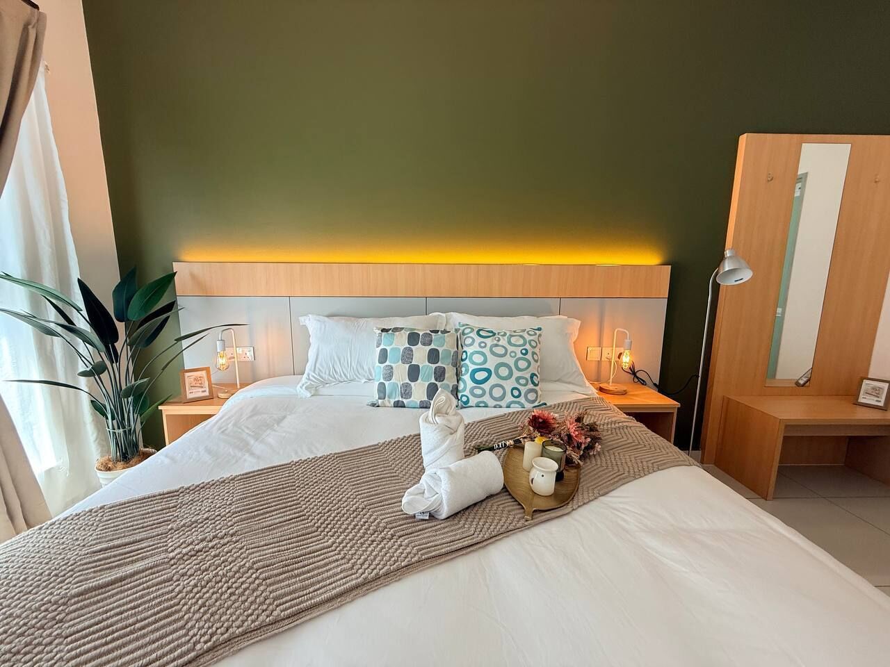 Classic Apartment, City View | Free WiFi