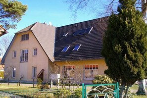Exterior - House Waldstraße, ground floor apartment (Ostseebad Prerow)