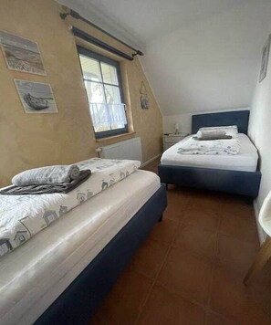 3 bedrooms, iron/ironing board, travel cot, free WiFi - Holiday home in Zingst with swimming pool (Zingst)